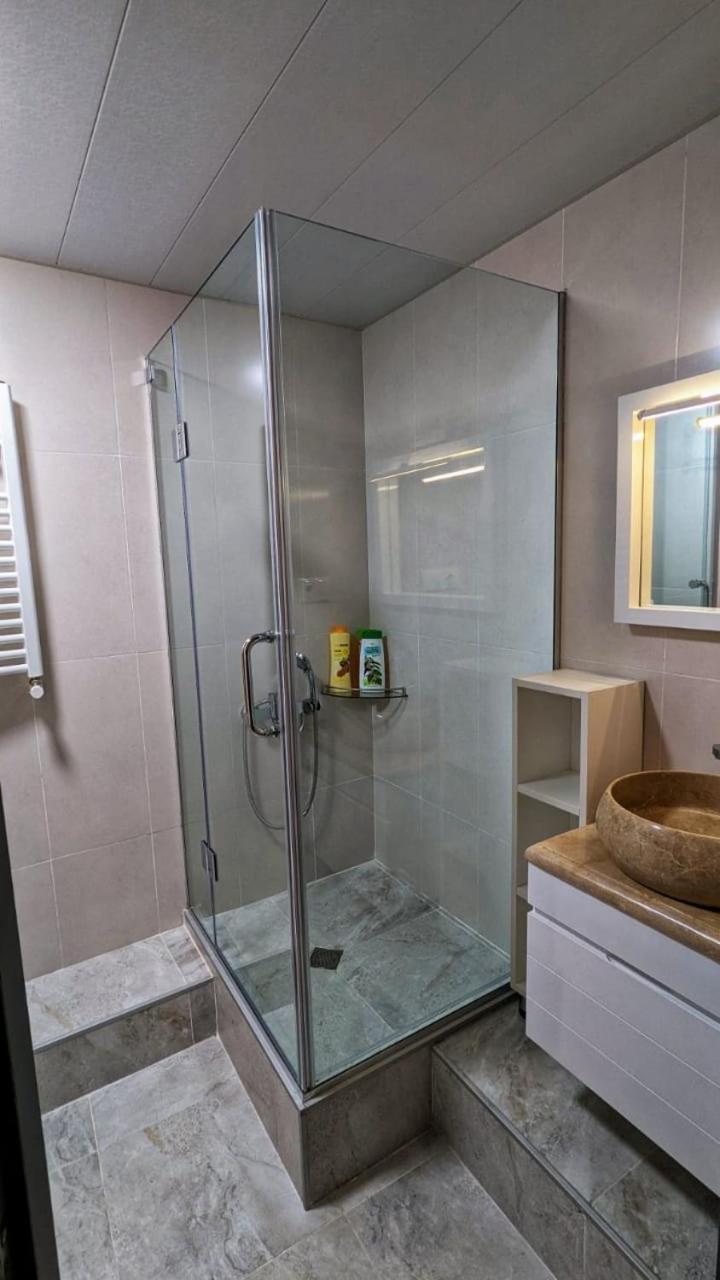 Ideal Home Тбілісі Екстер'єр фото